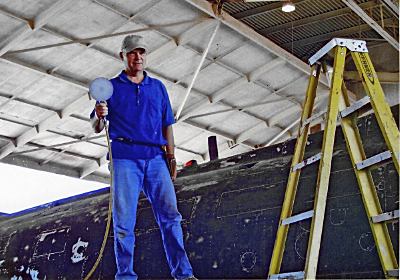 F-100F being sanded