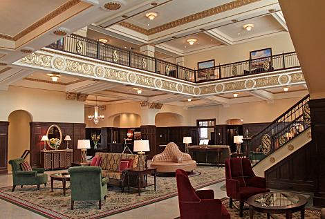 Hotel Settles Lobby